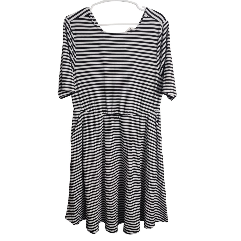 Torrid Mini Jersey Twist Back Striped  Skater Vacation Beach Resortwear Dress 12